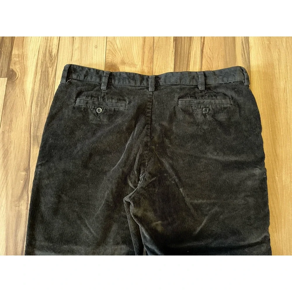 LL Bean Classic Fit Mens Size 40x29 Dk Brown Corduroy Pants Straight Mid Rise